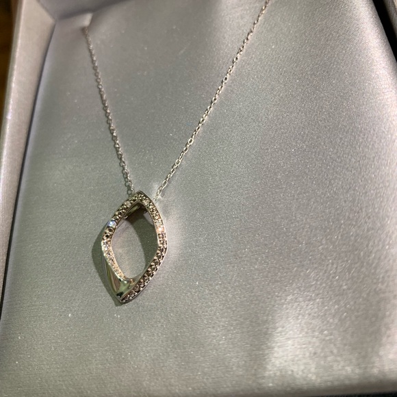 Zales Jewelry - 🛍 ZALES Diamond Sterling Silver Necklace